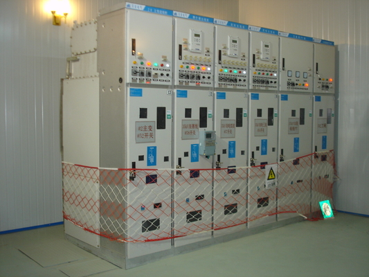 Gas Insulated Voltage AC DC Switchgear Up To 40.C Operating Temperature For Mobile Switching Station