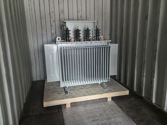 เครื่องแปลงพลังงาน 750KVA ลงน้ํามันพร้อมการเชื่อมต่อ YNd11 และ ONAN Cooling สําหรับการกระจายพลังงานอุตสาหกรรม